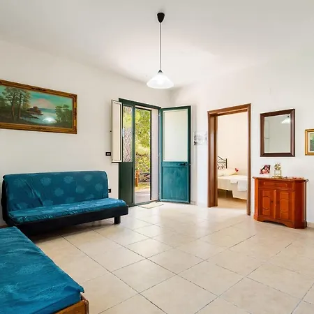 Betty House Holiday home *