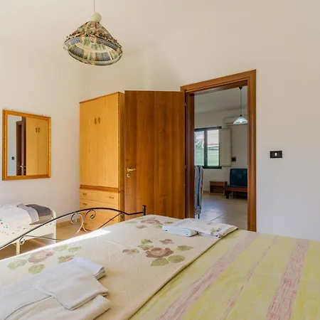 Betty House Holiday home *